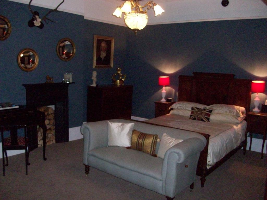 The Bradley Hotel Cheltenham Room photo